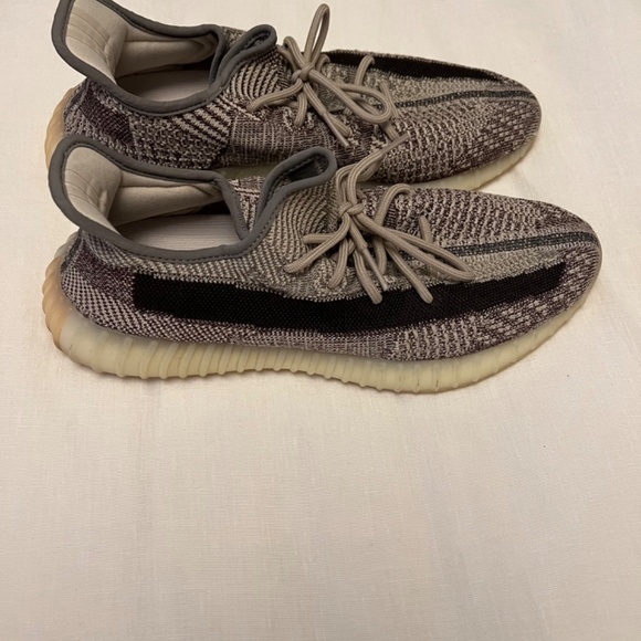 Yeezy 350 V2 Zyon BOOST Size 12 (Slightly Used) main image 4